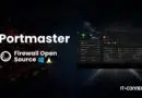 Portmaster logo with 'Firewall Open Source' slogan and a dark UI screenshot on the right; IT-CONNECT watermark in the corner.