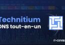 Banner showing 'Techninitium DNS tout-en-un' in blue and white on a dark blue network graph background, with a blue square logo on the right and IT-CONNECT.FR watermark in the corner.
