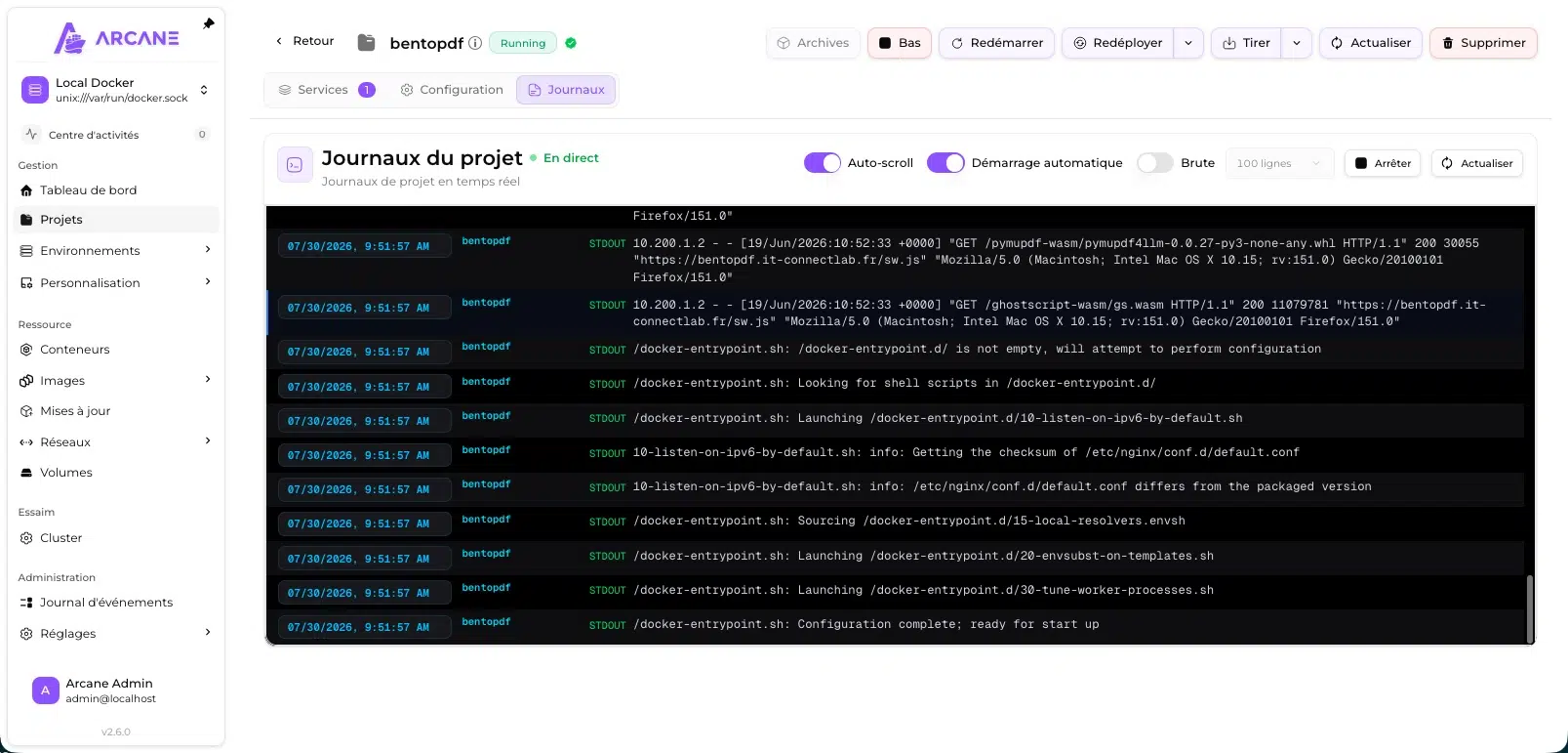 Journaux d'un projet Docker Compose affichés en temps réel dans Arcane